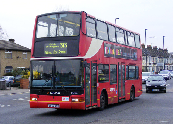 Route 313, Arriva London, DLP93, LF52URU, Ponders End