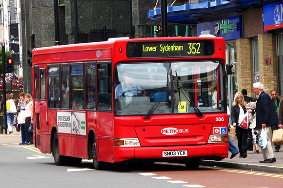Route 352, Metrobus 286, SN03YCK, Bromley