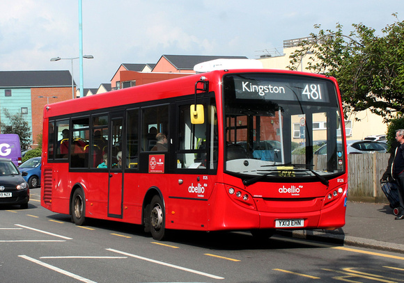Route 481, Abellio London 8126, YX13EHN, West Middlesex Hospital