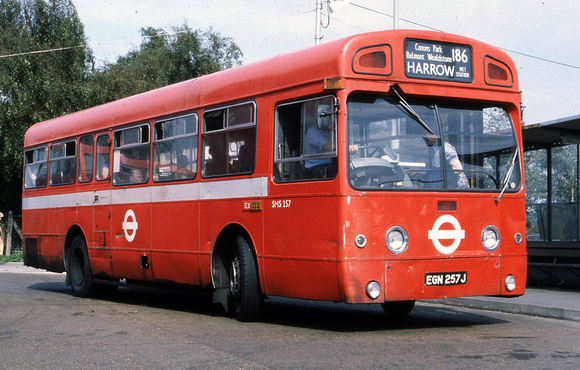 Route 186, London Transport, SMS257, EGN257J, Edgware