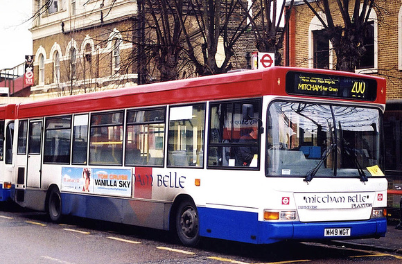 Route 200, Mitcham Belle, DP49, W149WGT, Raynes Park