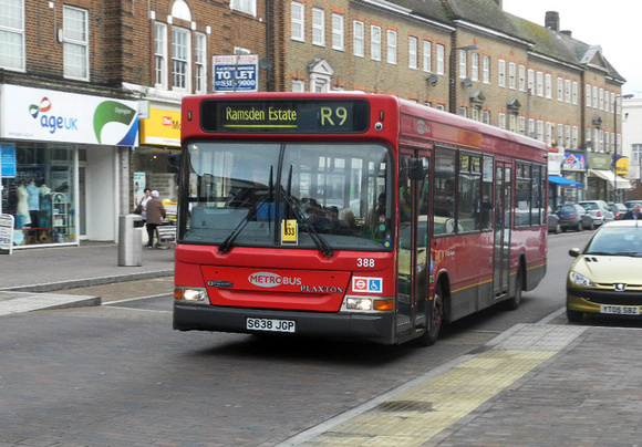 Route R9, Metrobus 388, S638JGP, Orpington