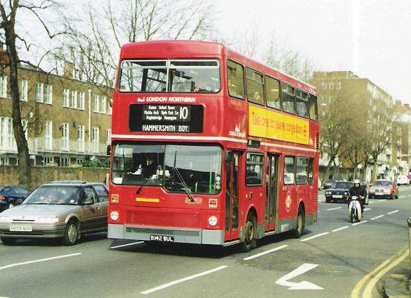 Route 10, London Northern, M1142, B142WUL