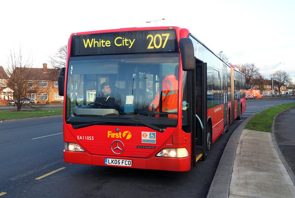 Route 207, First London, EA11053, LK05FCO, Hayes By Pass