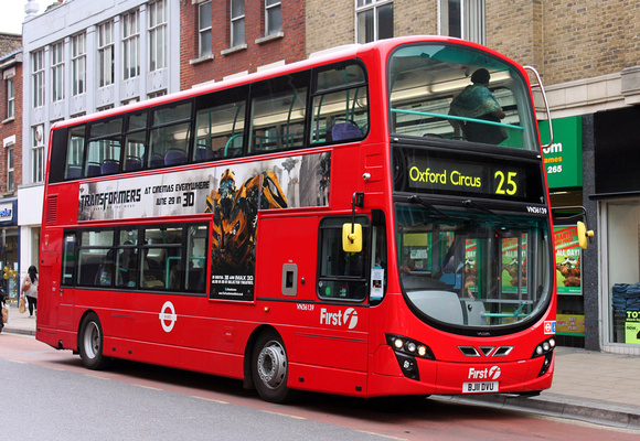 Route 25, First London, VN36139, BJ11DVU, Ilford