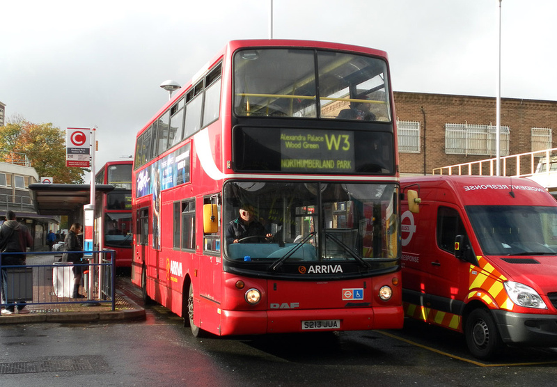 London Bus Routes | Route W3: Finsbury Park Station - Northumberland Park