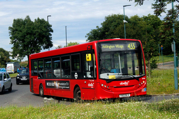 Route 433, Abellio London 8785, YX12DLV, Addington Village