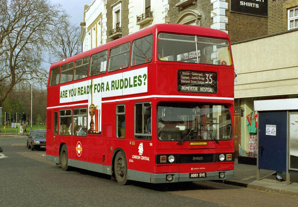 Route 35, London Central, T981, A981SYE, Clapham Common