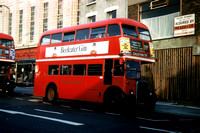 Route 35B, London Transport, RT1352, KXW451