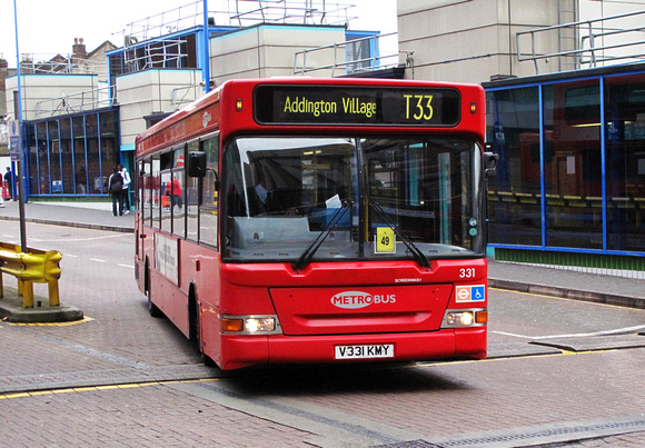 Route T33, Metrobus 331, V331KMY, West Croydon