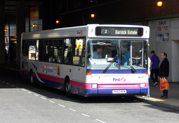 Route 2, First 43453, P453RPW, Great Yarmouth