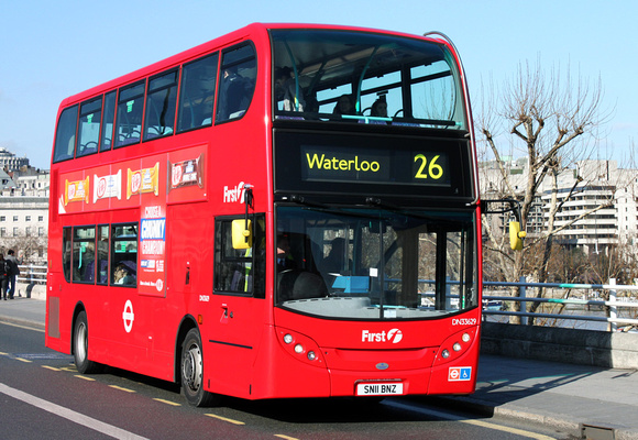 Route 26, First London, DN33629, SN11BNZ, Waterloo Bridge