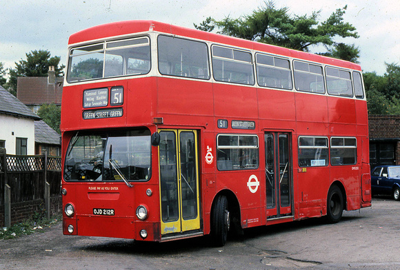 Route 51, London Transport, DMS2212, OJD212R, Green Street Green