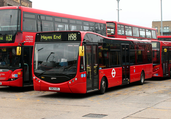 Route H98, London United RATP, OC1, YD63UZL, Hounslow Bus Station