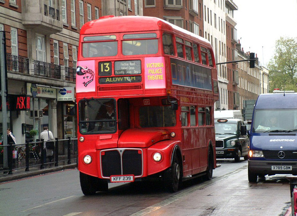 Route 13, London Sovereign, RM659, KFF239