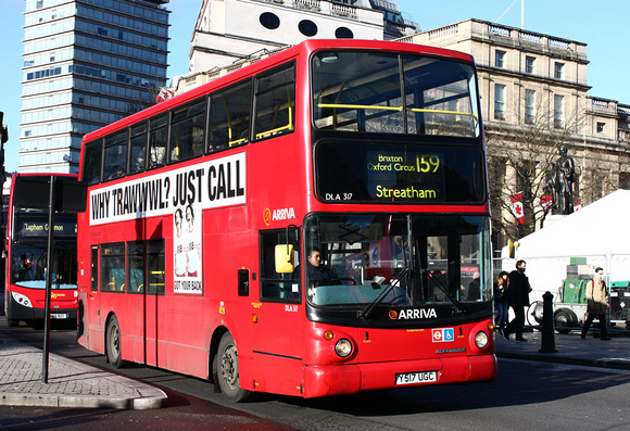 Route 159, Arriva London, DLA317, Y517UGC, Trafalgar Square