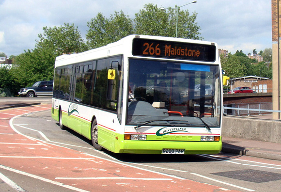 Route 266, Countryliner, R200PAR, Maidstone