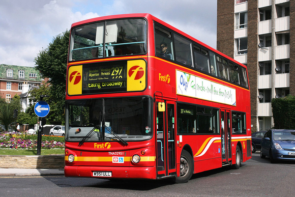 Route 297, First London, TNA32951, W951ULL, Ealing Broadway