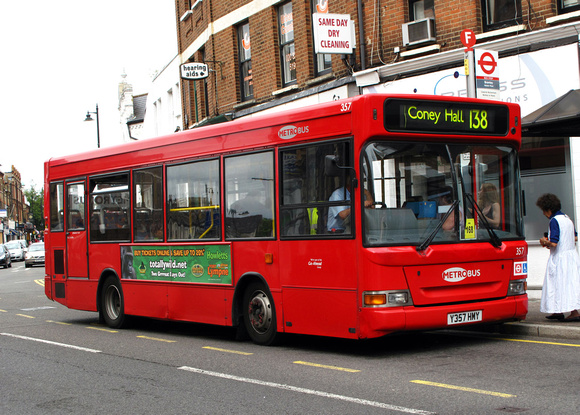 Route 138, Metrobus 357, Y357HMY, Bromley