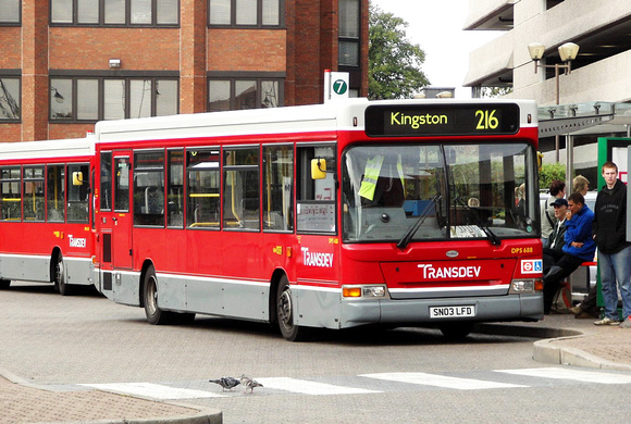 Route 216, Transdev, DPS688, SN03LFD, Staines