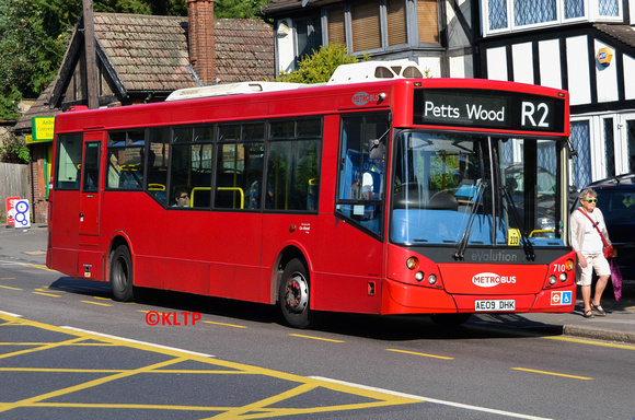 Route R2, Metrobus 710, AE09DHK, Orpington