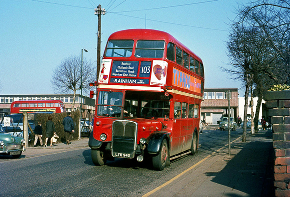 Route 103, London Transport, RT2778, LYR942, Romford