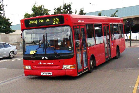 Route 300, East London ELBG 34350, LV52HKB, Canning Town