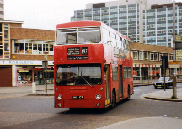 Route 197, London Transport, DMS2037, OUC37R, Croydon