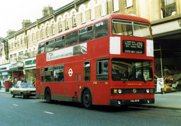 Route 129, London Transport, T203, CUV203V, Ilford