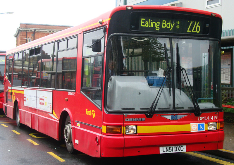 London Bus Routes | Route 226: Ealing Broadway - Golders Green