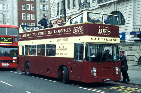 Big Bus Tours, JJG15P, Baker Street