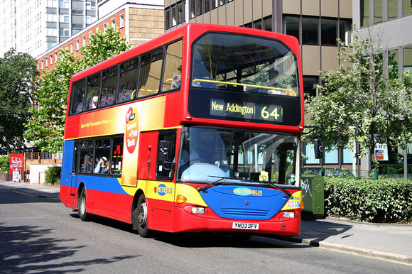 Route 64, Metrobus 466, YN03DFV, Croydon