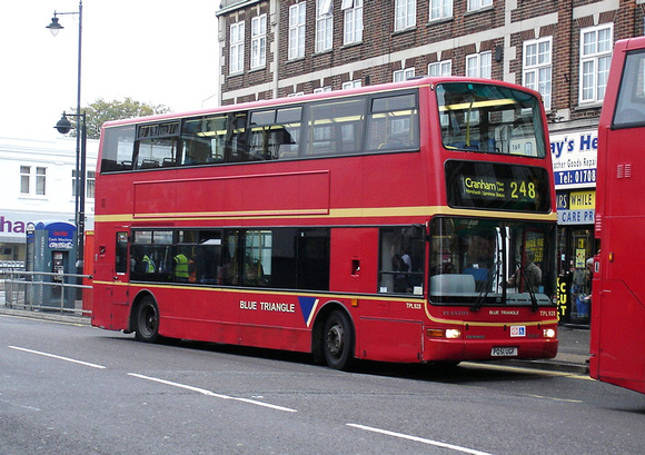 Route 248, Blue Triangle, TPL928, PO51UGF, Romford