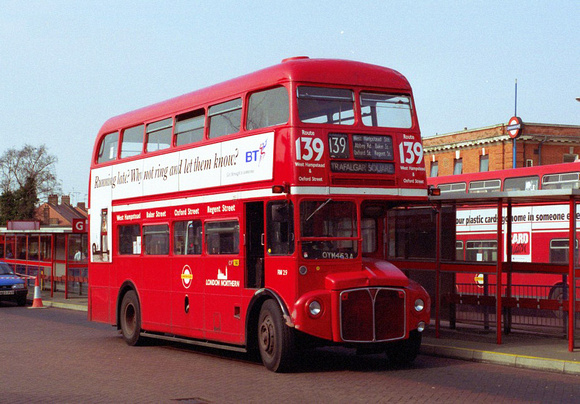 Route 139, London Northern, RM29, OYM453A, Golders Green