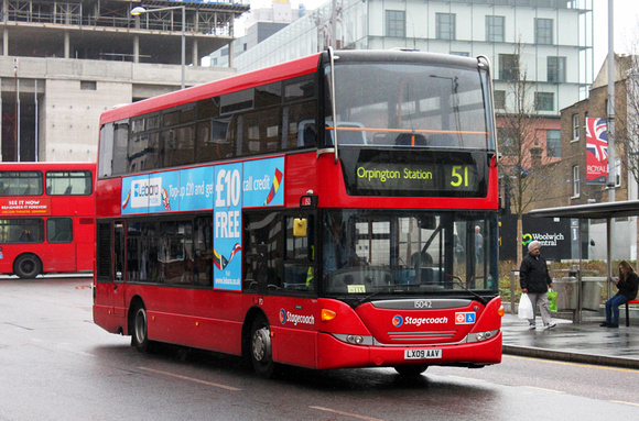 Route 51, Stagecoach London 15042, LX09AAV, Woolwich