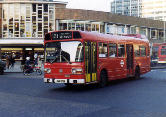Route 12A, London Transport, LS73, OJD873R, Croydon