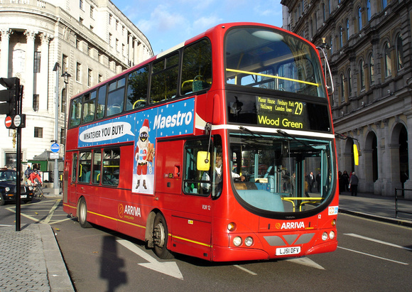 Route 29, Arriva London, VLW12, LJ51DFV, Trafalgar Square