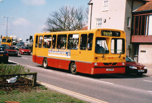 Route 7, First, DW118, Great Yarmouth