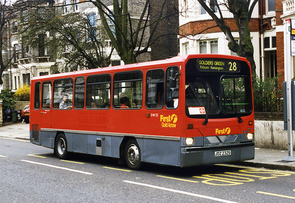 Route 28, First London, DW25, JDZ2325, West Hampstead