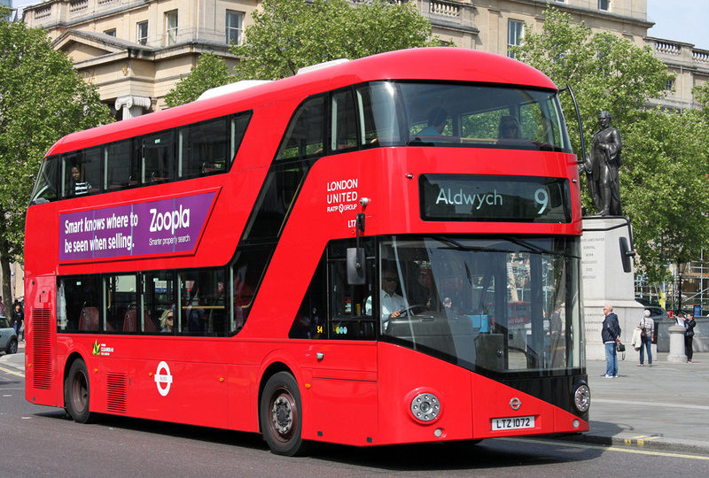 bus 9 london tour