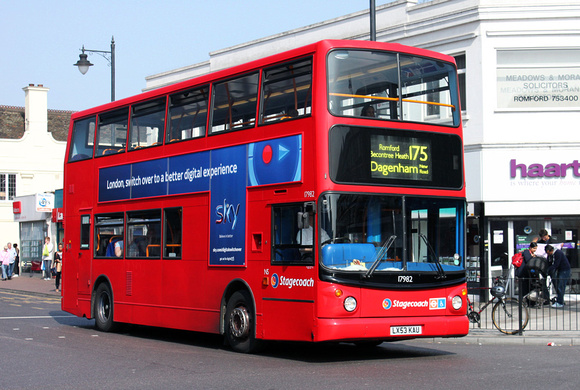 Route 175, Stagecoach London 17982, LX53KAU, Romford Station