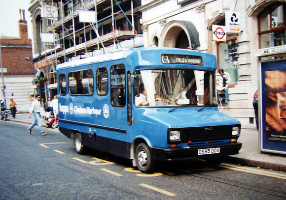 Route C3, London Coaches, D585OOV, Earl's Court