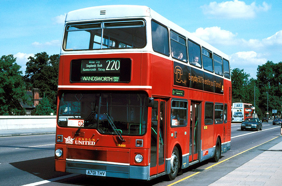 Route 220, London United, M1001, A701THV, Putney Bridge