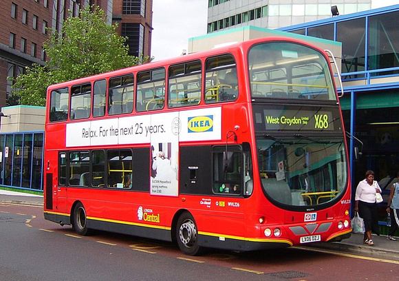 Route X68, London Central, WVL226, LX06DZJ, Croydon