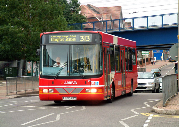 Route 313, Arriva London, DWL29, LF02PMV
