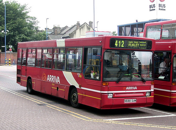 Route 412, Arriva London, LDR18, N688GUM, Croydon