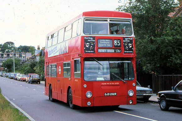 Route 85, London Transport, DMS2202, OJD202R