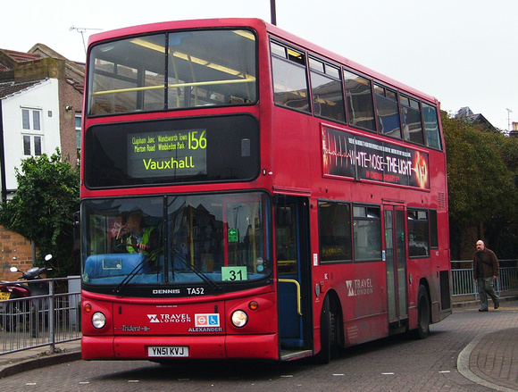 Route 156, Travel London, TA52, YN51KVJ, Wimbledon