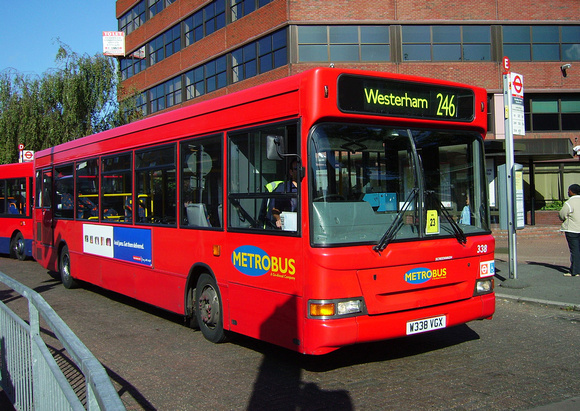 Route 246, Metrobus 338, W338VGX, Bromley