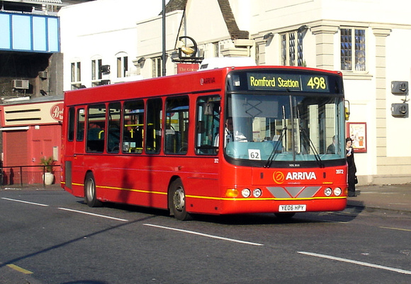 Route 498, Arriva Southend 3972, YE06HPY, Romford
